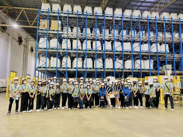 ศึกษาดูงานนักศึกษาปีที่ 4 สาขาการตลาด